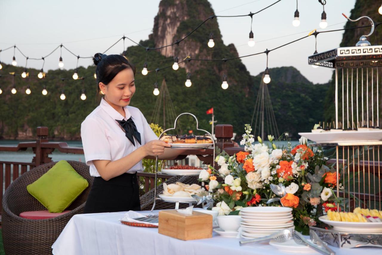 Amanda Cruise Ha Long Bay Hotel Exterior photo